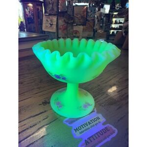 Vintage Uranium Fenton Flower Custard Compote Dish